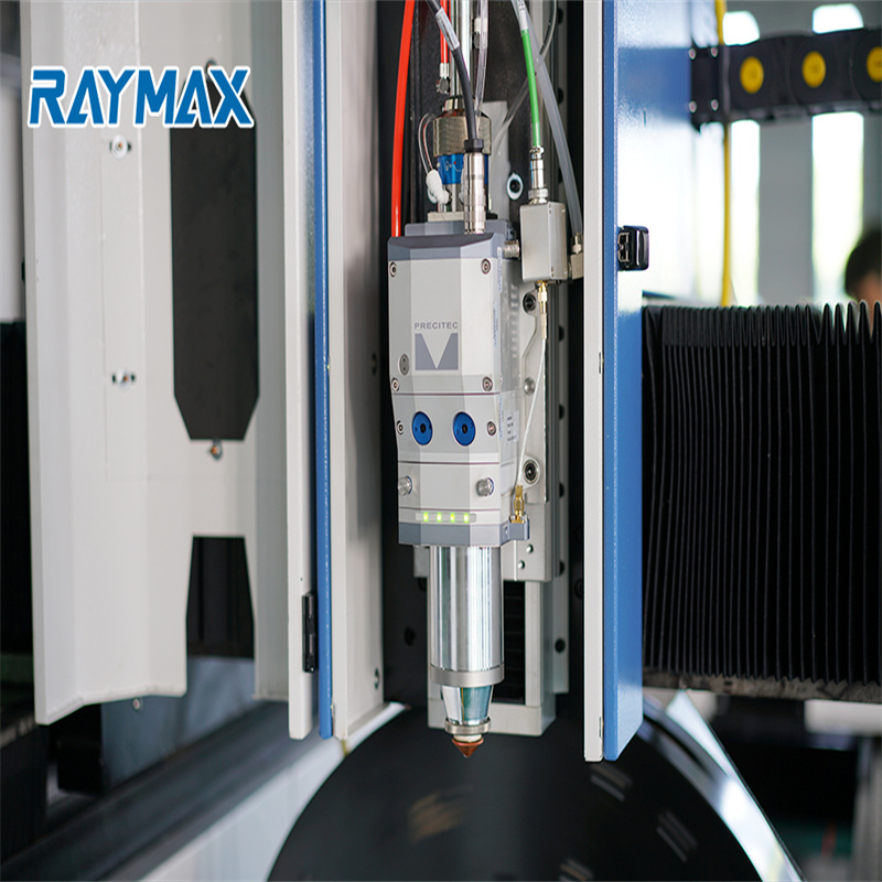 1500 וואט 2KW 3000W 6000W ברזל Ss 3D IPG CNC מכונת חיתוך גיליונות סיבים בלייזר