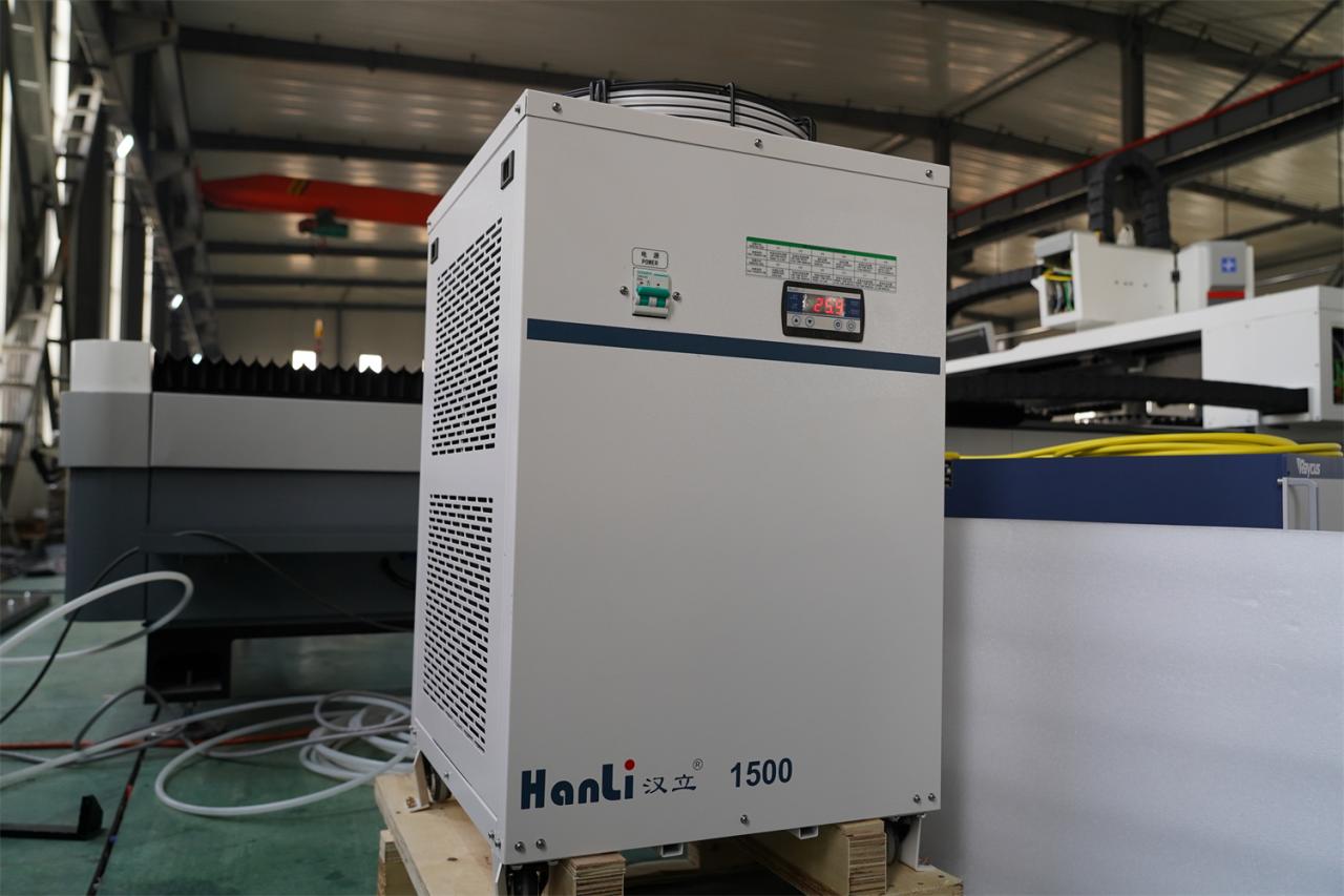 3015 4kw 1kw 2kw 3kw Stainless Steel Cnc Fiber Laser Cutting Machine 3015 4kw 1kw 2kw 3kw נירוסטה Cnc מכונת חיתוך סיבי לייזר