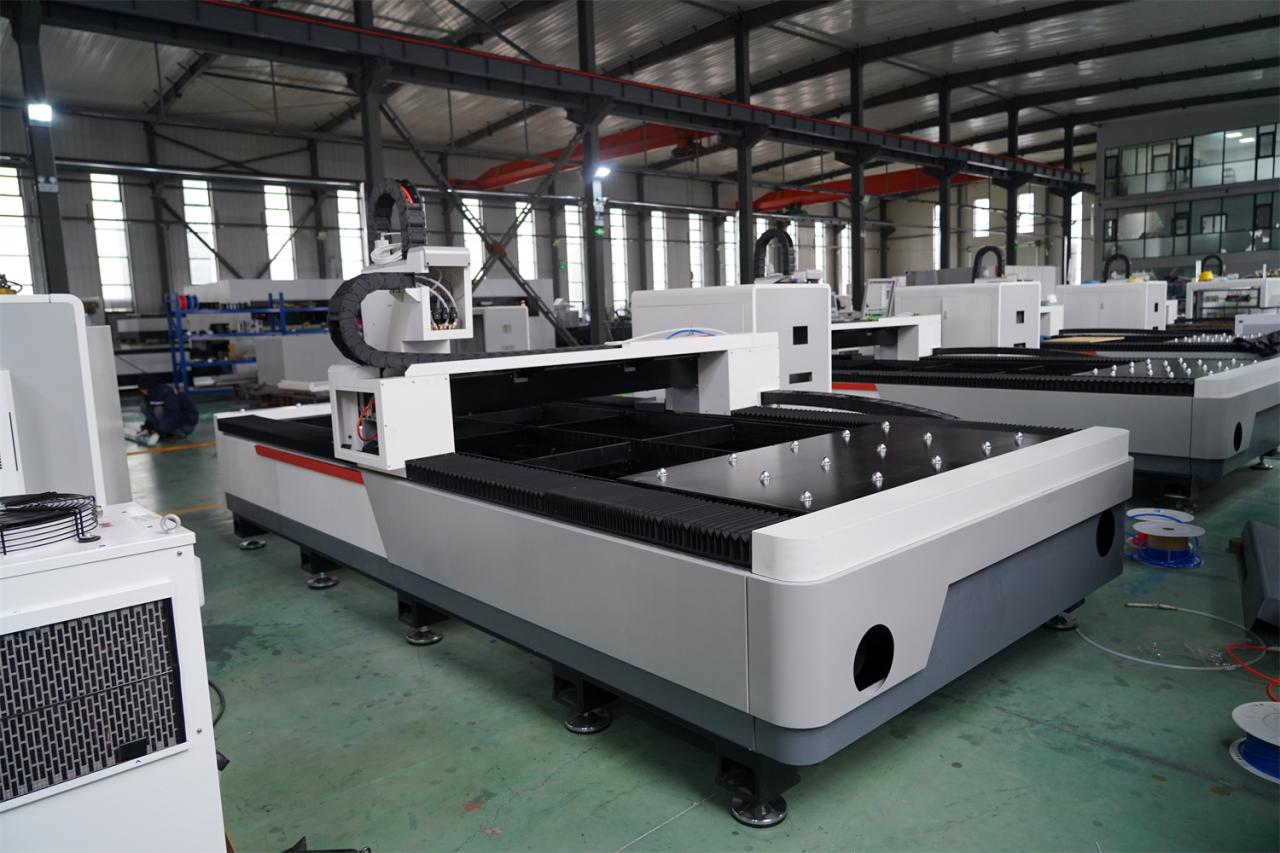 3015 4kw 1kw 2kw 3kw Stainless Steel Cnc Fiber Laser Cutting Machine 3015 4kw 1kw 2kw 3kw נירוסטה Cnc מכונת חיתוך סיבי לייזר