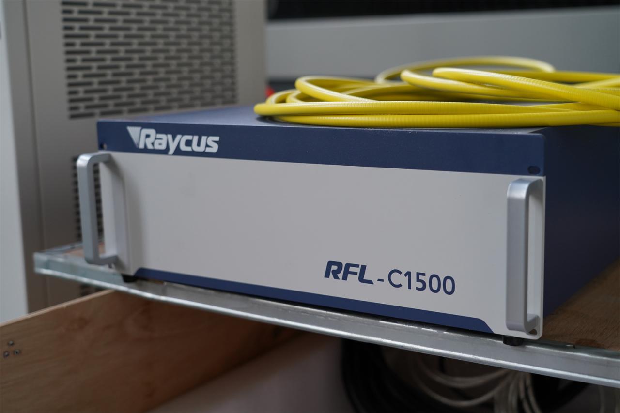 3015 4kw 1kw 2kw 3kw Stainless Steel Cnc Fiber Laser Cutting Machine 3015 4kw 1kw 2kw 3kw נירוסטה Cnc מכונת חיתוך סיבי לייזר