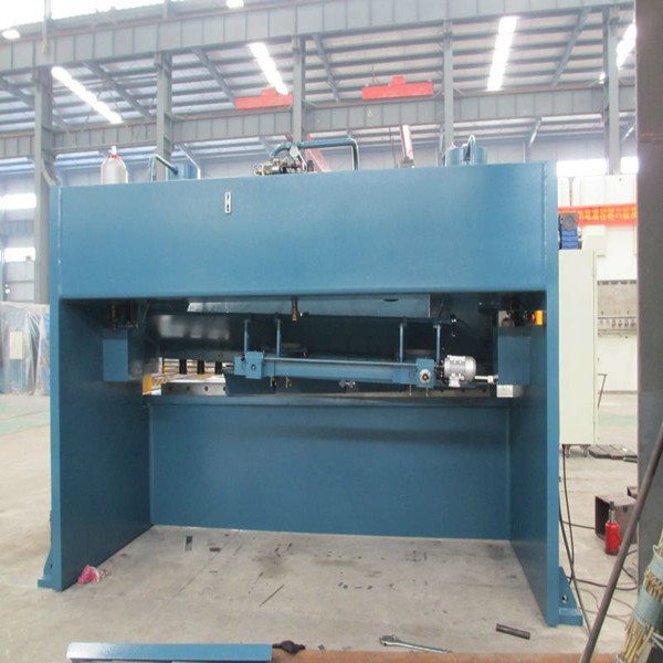 4mmx2500 Hydraulic Shearing Steel Plate Cutting Machinery Steel Plate Shear 4mmx2500 גזירה הידראולית מכונות חיתוך צלחת פלדה גזזת צלחת פלדה