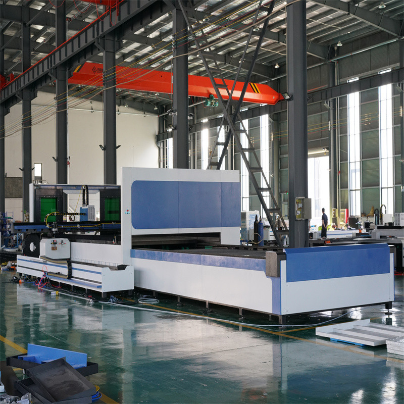 500W 1500W 4Kw סיבים לייזר מכונת חיתוך גיליונות מתכת חותך לייזר 2000Watt 3kw