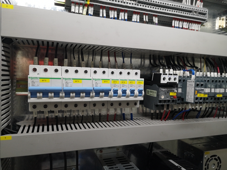 Delem Da66t 125 3+1 4+1 6+1 8+1 Cnc Hydraulic Press Brake For Metal Plate Bending Delem Da66t 125 3+1 4+1 6+1 8+1 Cnc בלם לחץ הידראולי לכיפוף לוחות מתכת