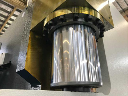 Delem Da66t 125 3+1 4+1 6+1 8+1 Cnc Hydraulic Press Brake For Metal Plate Bending Delem Da66t 125 3+1 4+1 6+1 8+1 Cnc בלם לחץ הידראולי לכיפוף לוחות מתכת