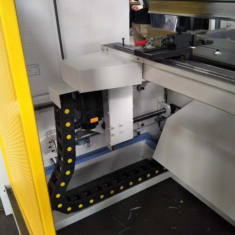 Hydraulic Press Brake Machine Acl Torsion Bar Synchro Mechanical Press Brake מכונת לחיצה הידראולית Acl Torsion Bar Synchro בלם לחיצה מכאני
