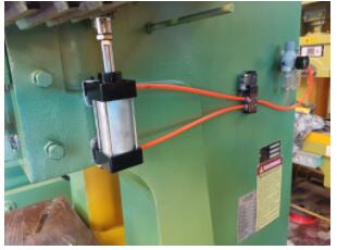 Mechanical Press Machine, 100 Ton Power Press Price מכונת לחיצה מכנית, 100 טון לחיצת כוח מחיר