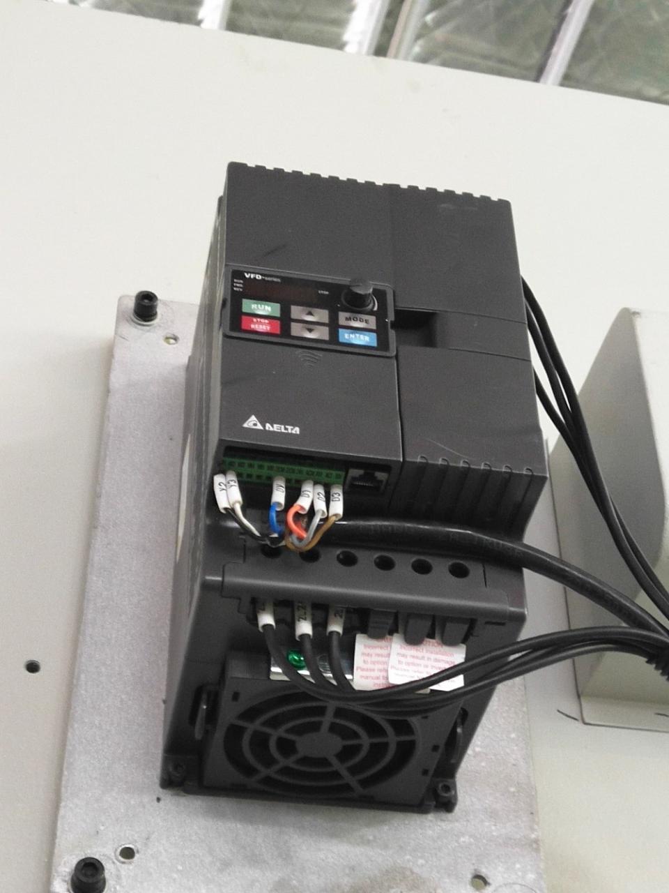 מצמד חיכוך פניאומטי מכונת לחיצת אגרוף בעלת ביצועים גבוהים