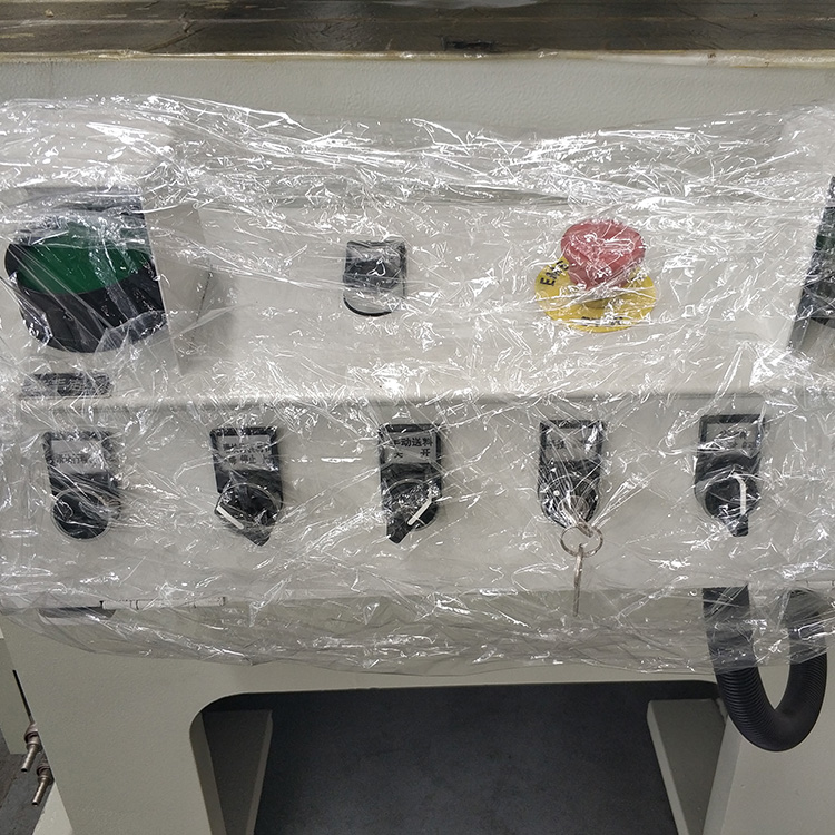 Pneumatic Friction Clutch High Performance Punch Press Machine מצמד חיכוך פניאומטי מכונת לחיצת אגרוף בעלת ביצועים גבוהים