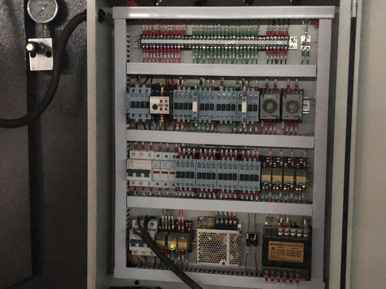 Wc67k Cnc Aluminum Iron Plate Hydraulic Press Brake Cnc Metal Sheet Bending Machine Wc67k Cnc צלחת ברזל אלומיניום בלם לחץ הידראולי Cnc מכונת כיפוף גיליונות מתכת