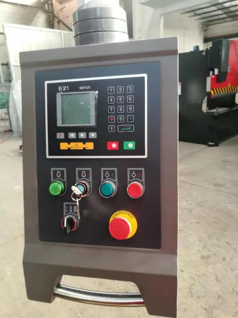Wc67y-160 4000 Hydraulic Press Brake Cnc Metal Bending Machine For 4000mm Width Steel Wc67y-160 4000 בלם לחץ הידראולי Cnc מכונת כיפוף מתכת עבור פלדה ברוחב 4000 מ"מ