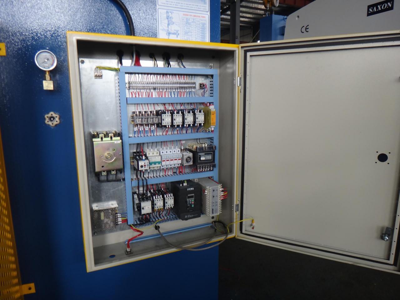 Wc67y-65/2500 Oem מכונת כיפוף פלדה הידראולית בלם לחץ